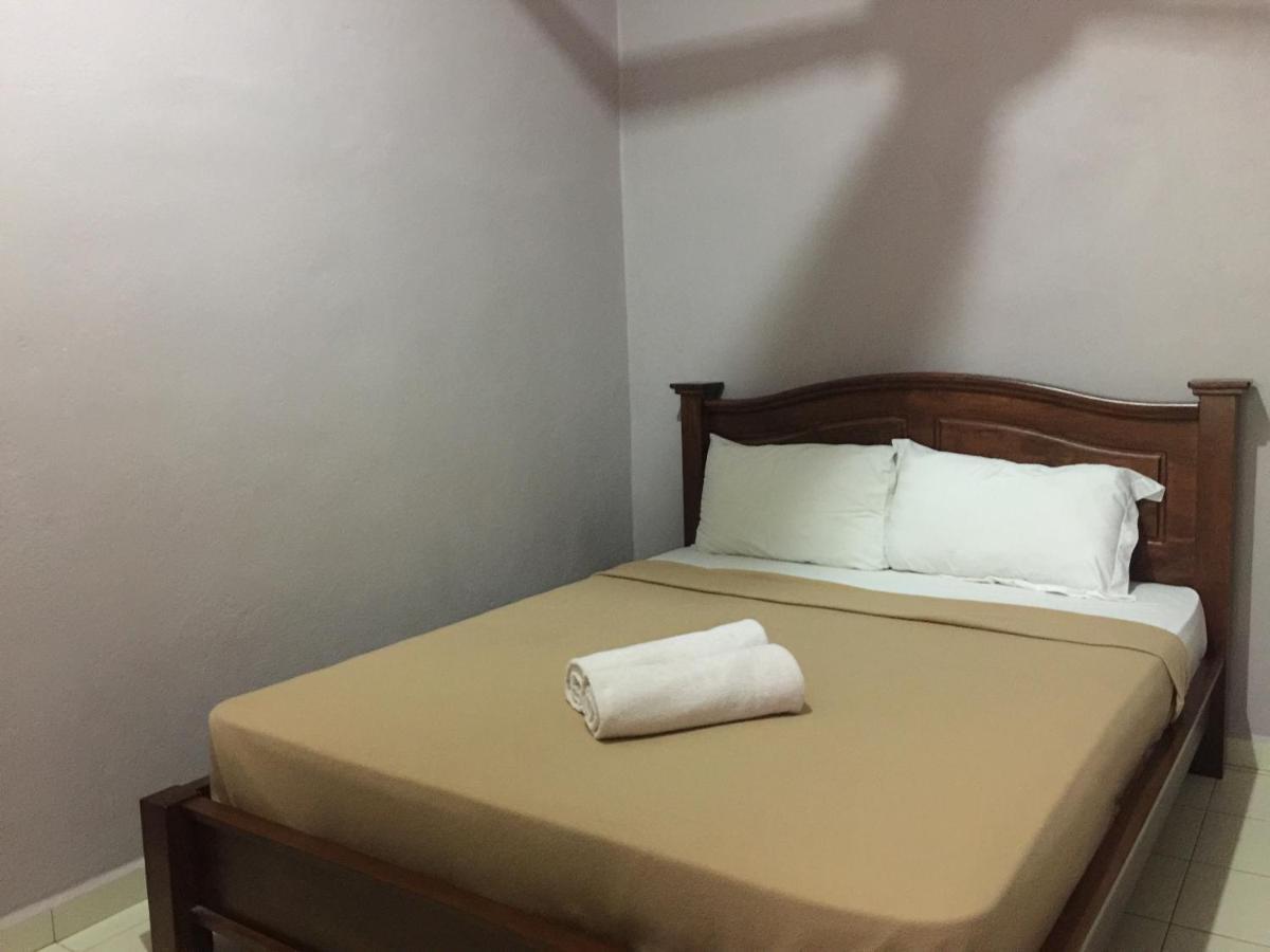 Harmony Guesthouse Sdn Bhd Padang Mat Sirat Exterior photo