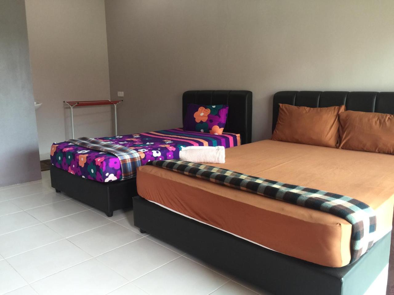 Harmony Guesthouse Sdn Bhd Padang Mat Sirat Exterior photo